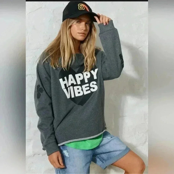 Hamill & Co Women's Happy Vibes Sweatshirt Size Medium - Picture 5 of 5